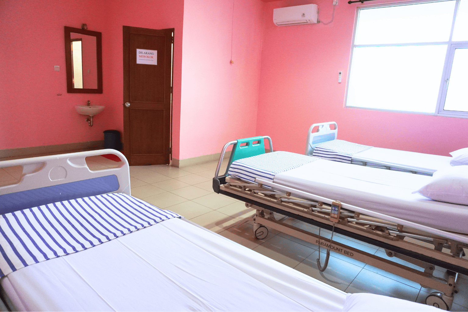Kamar Penginapan 3 Tempat Tidur